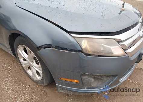 2012 Ford Fusion Se z USA, uszkodzony, nr VIN 3FAHP0HA5CR211779